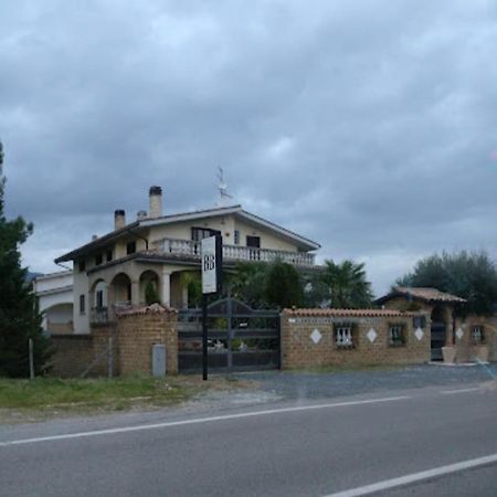 Hotel Novadomus Corfinio Zewnętrze zdjęcie